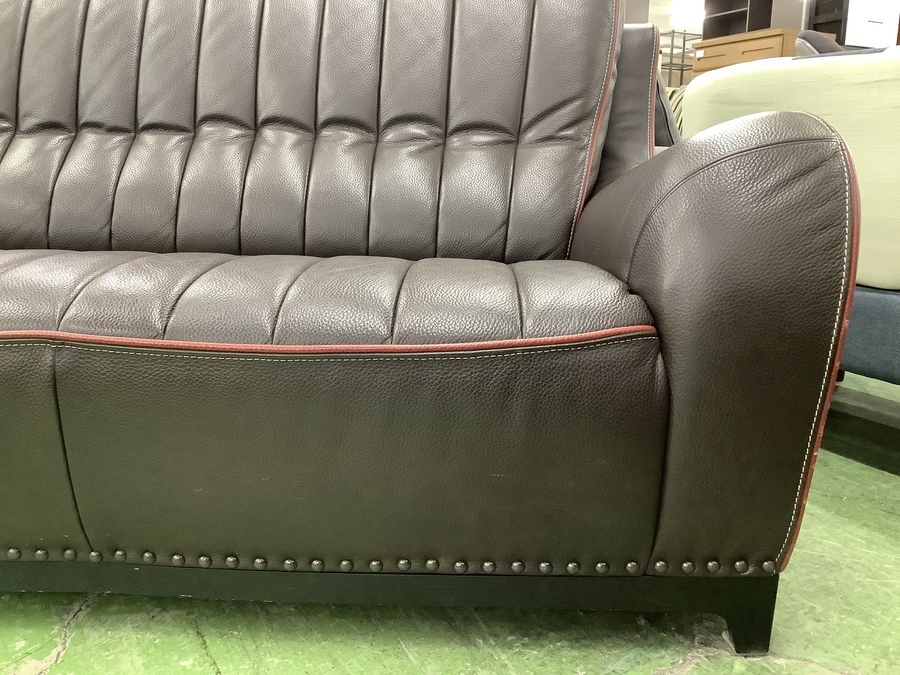 KARIMOKU(カリモク)の3人掛けソファー ZS91を買取入荷いたしました