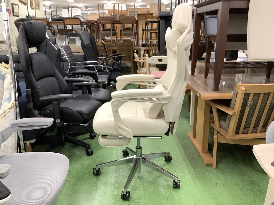 PAXTON ゲーミングチェアを買取入荷いたしました！｜2022年08月13日