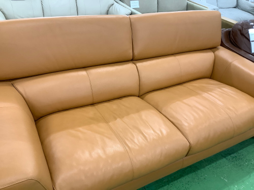 IDC大塚家具取り扱い！】Domicil(ドミシール)より3人掛けソファー DM 