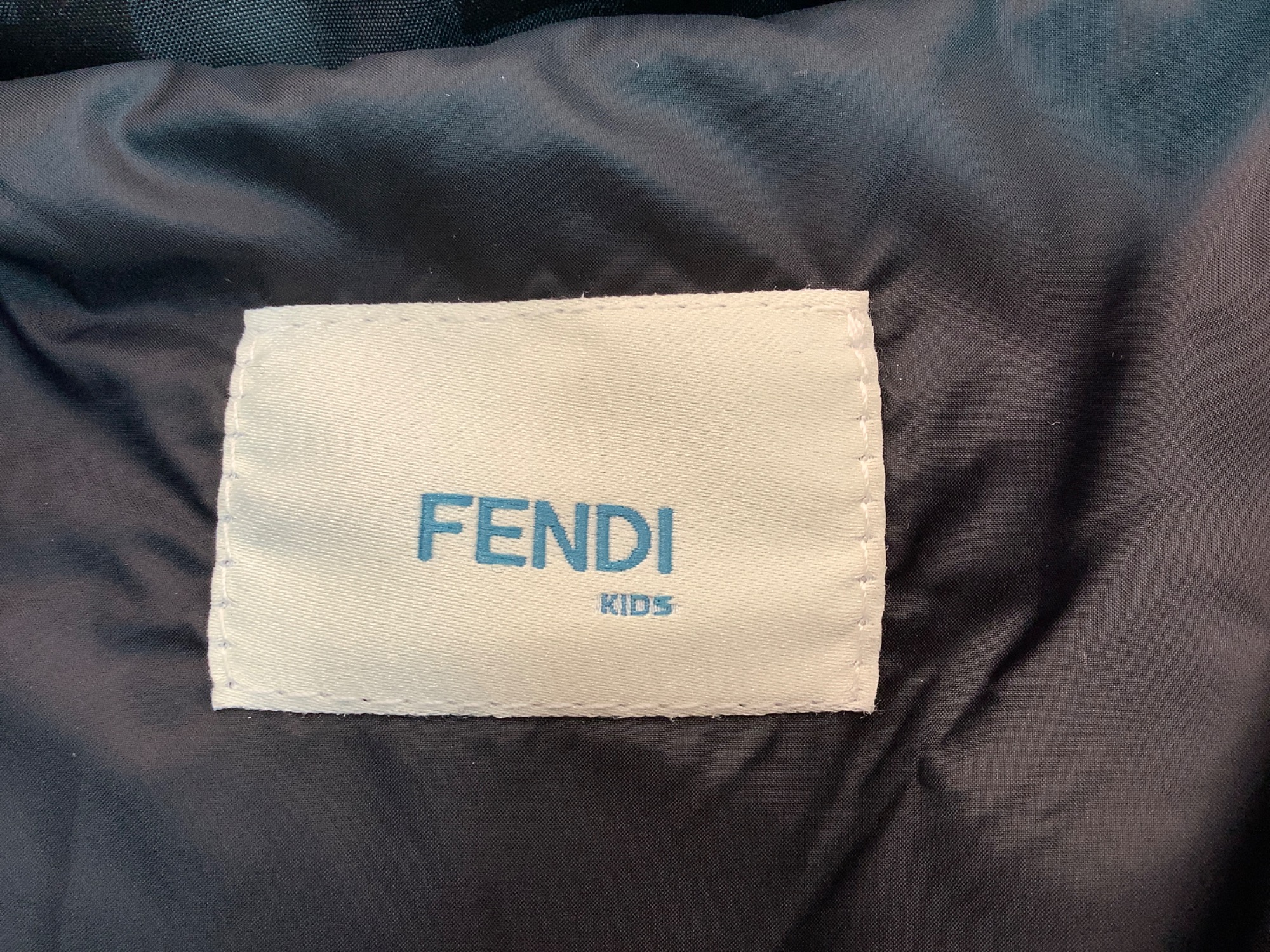 FENDI KIDS 】ダウンジャケットを買取入荷しました♬|2024年10 FENDI KIDS 】ダウンジャケットを買取入荷しました♬|2024年10