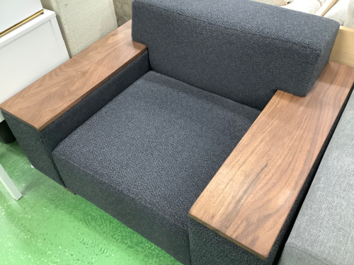 【ご来店限定】展示会サンプル品　1人掛けソファー【トレファク秦野店】 NAGANO INTERIOR 1人掛けソファーのご紹介です‼｜2024年05月28日