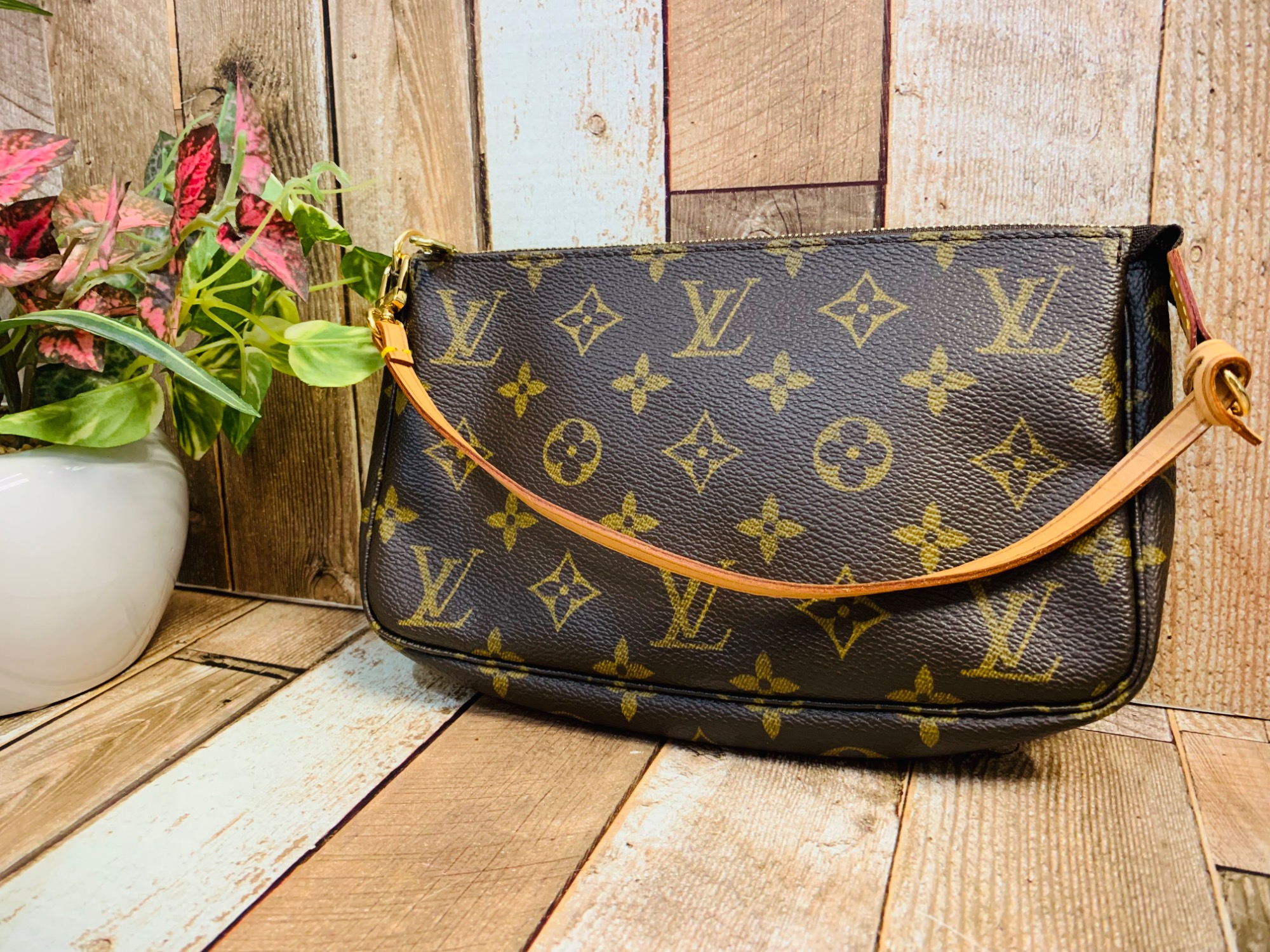 LOUIS VUITTON アクセサリーポーチ アクセソワール モノグラム LOUIS