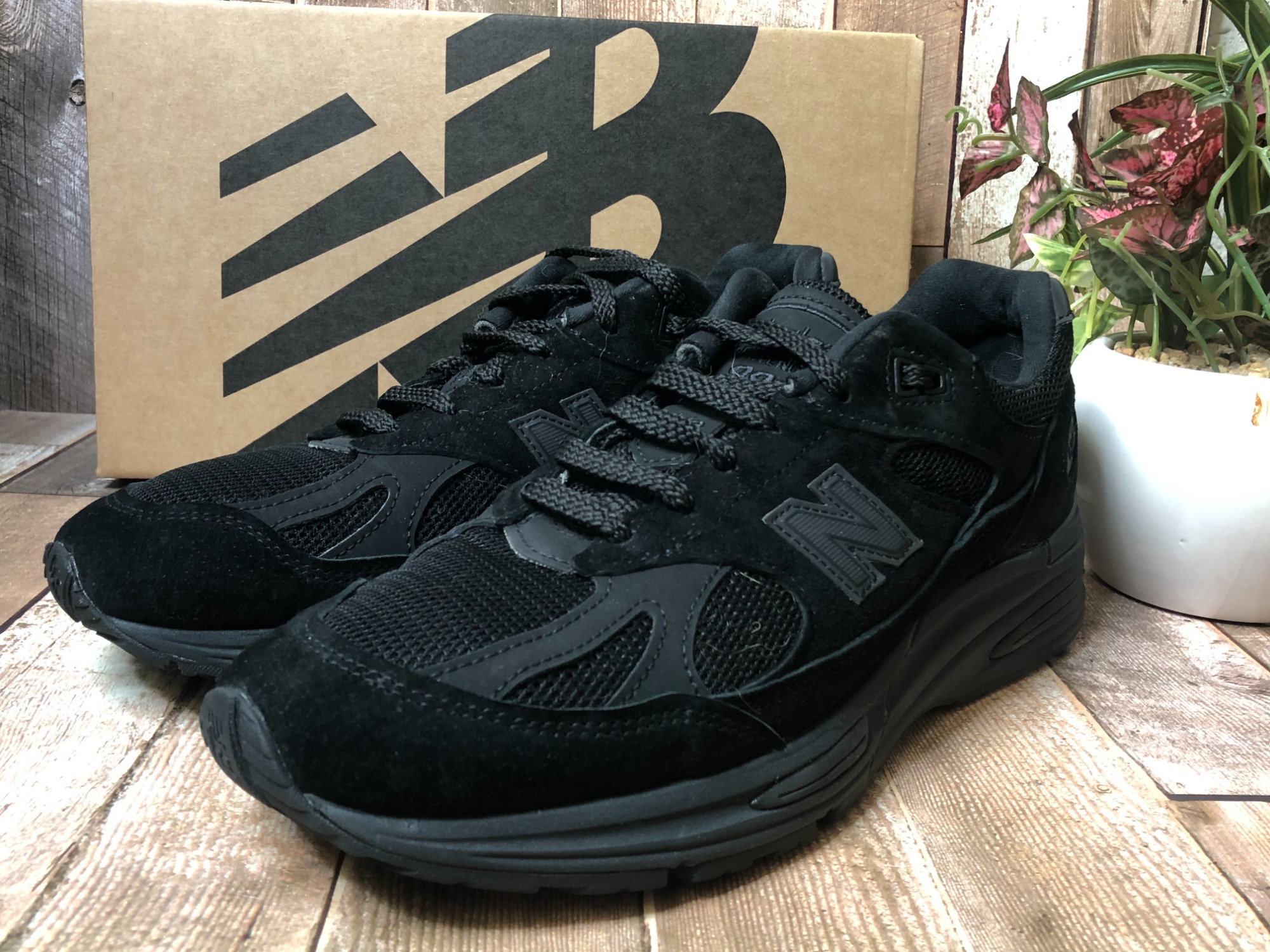 NEW BALANCE( ニューバランス) スニーカー U991KK2 を紹介いたし