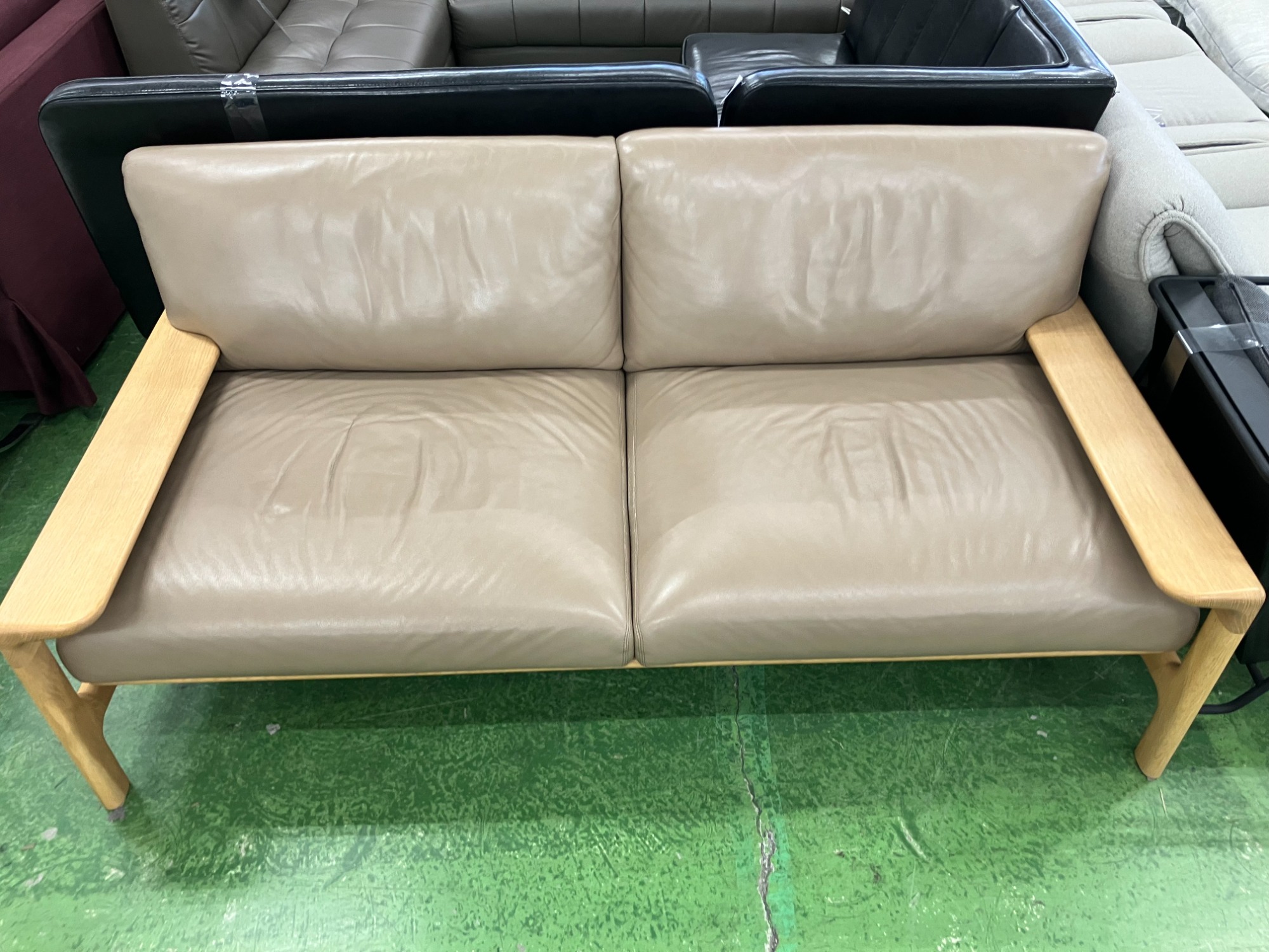 CONDE HOUSE3人掛けソファー買取入荷しました！｜2025年12月18日