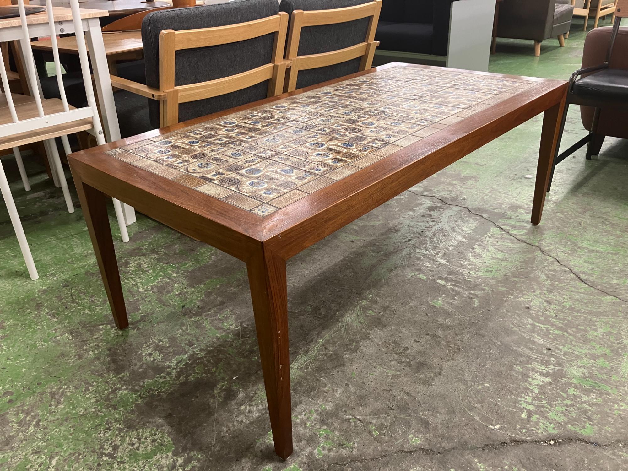東馬のローテーブルのご紹介！【トレファク入間店家具紹介22-04】 東馬（Tohma） 昇降式テーブル 90 ガス圧 センターテーブル 収納付き