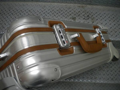 キャリーバッグのRIMOWA