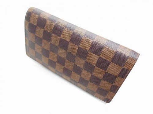 ブランド・ラグジュアリーの財布