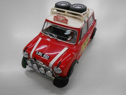 楽器・ホビー雑貨のミニカー