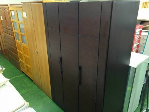 家具・インテリアのワードローブ