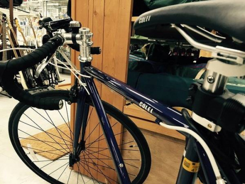 自転車のロードバイク