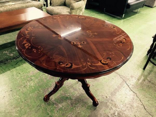 家具・インテリアのテーブル