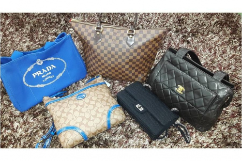 メンズファッションのバッグ