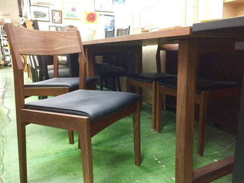 家具・インテリアのダイニング