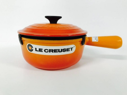 ソースパンのLE CREUSET