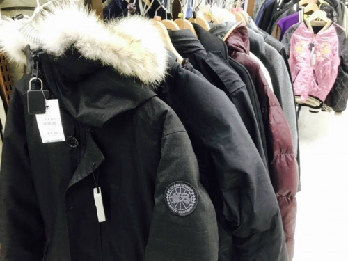 コートの冬物衣類