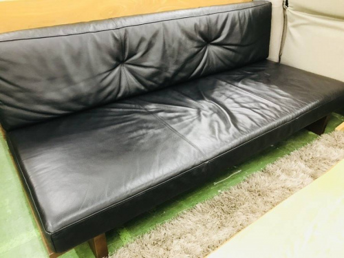 練馬店家具・インテリアのブラック