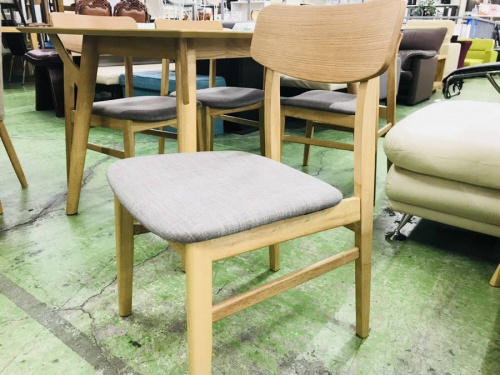 ダイニングのニトリ