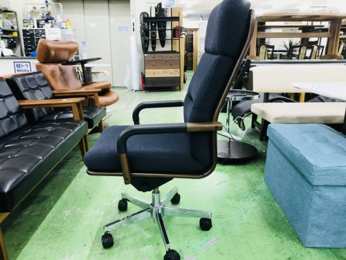 オフィスチェアのkarimoku
