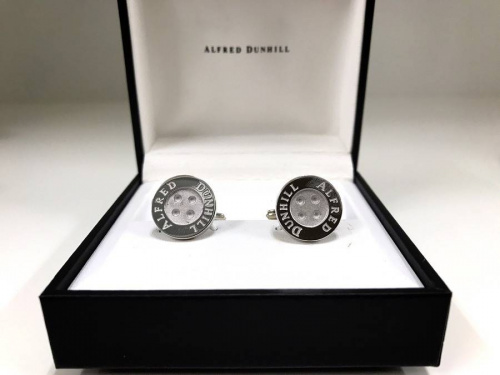 練馬店雑貨のブランド・ラグジュアリー