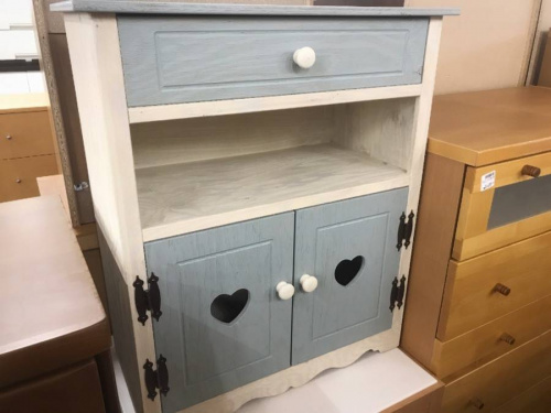 練馬店家具・インテリアのキャビネット