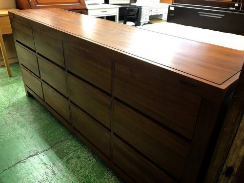 ブラウンのSCANTEAK