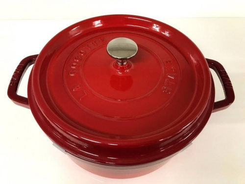 キッチン雑貨のSTAUB