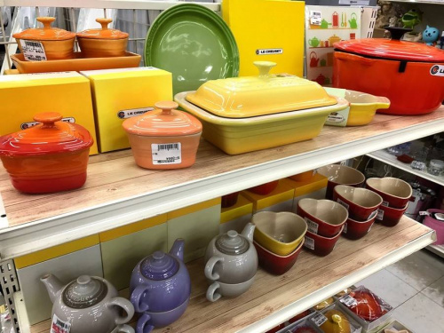 鍋のテーブルウェア