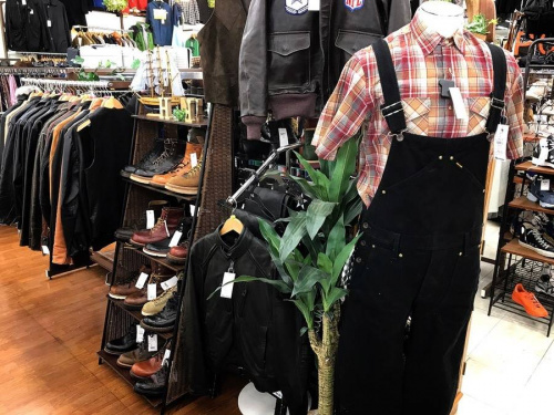 レザーのブーツ