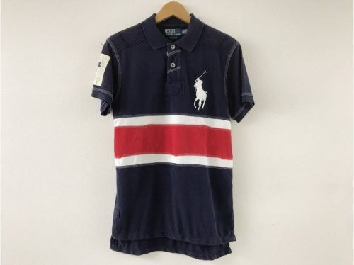 シャツのポロシャツ