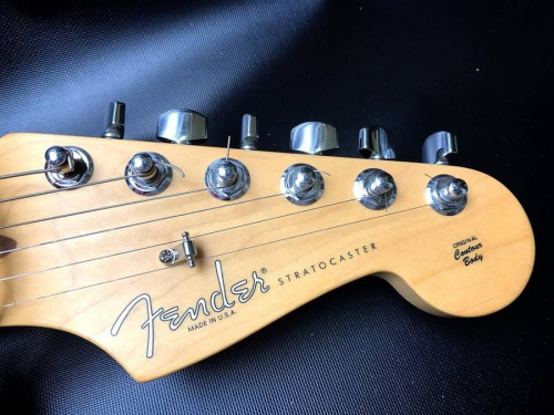 ギターのエレキギター