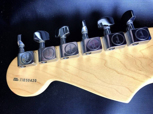 エレキギターのFENDER