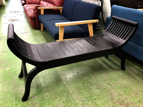 インテリアのチェア