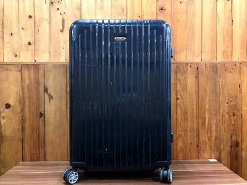 バッグのRIMOWA
