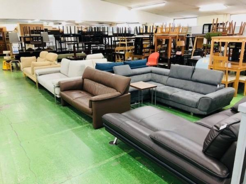 Franc Francの二人掛けソファー