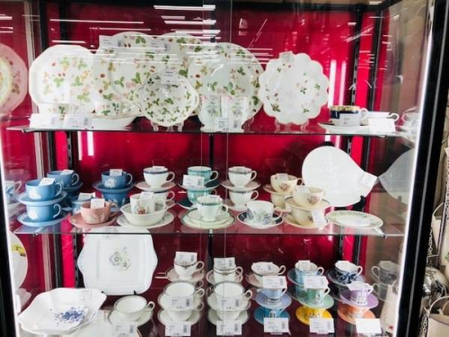 洋食器のWEDGWOOD