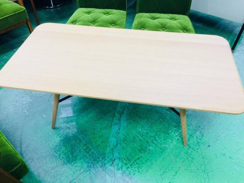 板橋　練馬　中野　池袋　家具の板橋　練馬　中野　池袋　テーブル