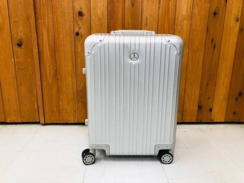 板橋　練馬　中野　池袋　ベンツ　中古　買取のキャリーバッグ