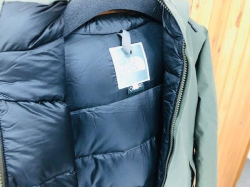 THE NORTH FACE