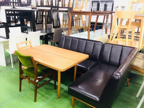 板橋　練馬　中野　池袋　家具　買取のテーブル　買取