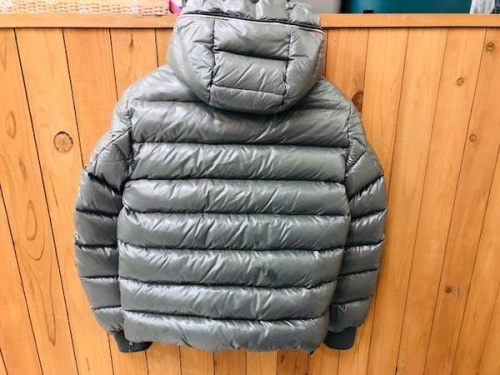 板橋 練馬 中野 池袋 洋服 中古 買取の板橋 練馬 中野 池袋 モンクレール 中古 買取