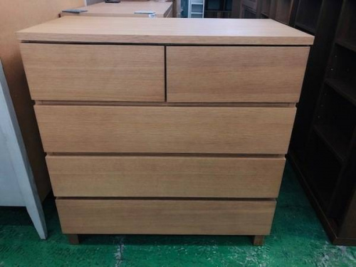 チェストの収納家具