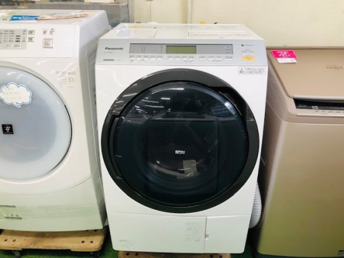 生活家電のドラム式洗濯機