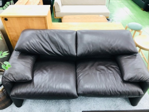 CASSINA・カッシーナの板橋　練馬　中野　池袋　中古家具　ソファー　買取