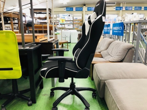 AKRACING・エーケーレーシングの板橋　練馬　中野　池袋　中古家具　買取