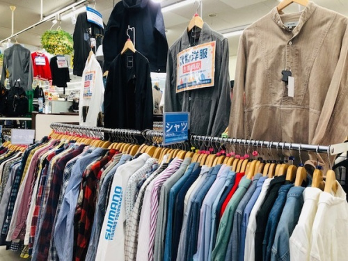 レディースファッションの古着