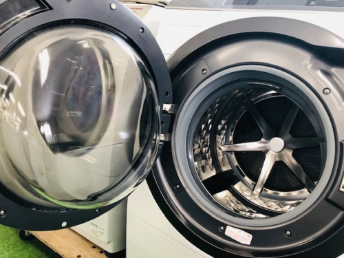 洗濯機のドラム式洗濯乾燥機