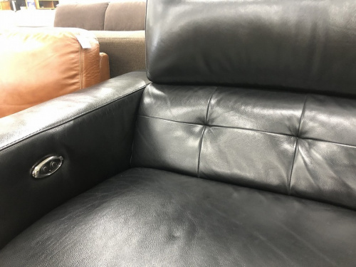 ソファのIDC大塚家具