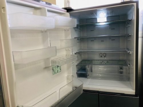 冷蔵庫・5ドア冷蔵庫のファミリータイプ