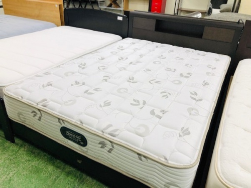 ベッドのsimmons・シモンズ