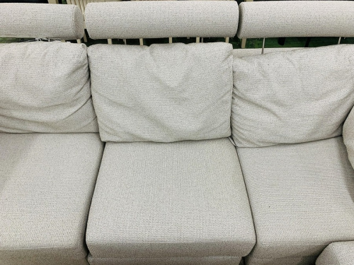 ソファのシモンズ　SIMMONS